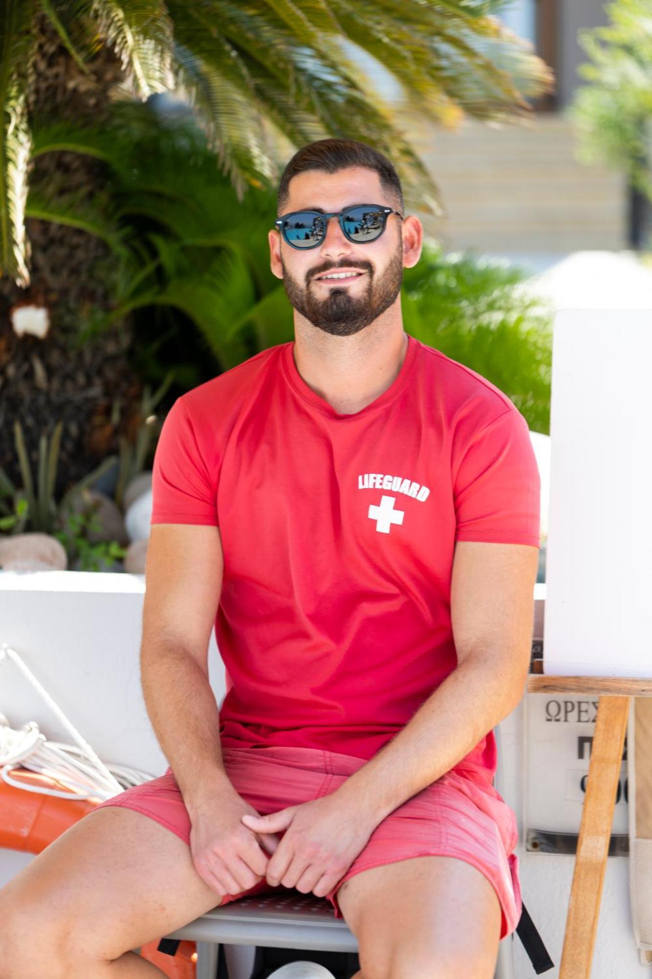 Alia Palace Hotel - Adults Only 16+ Chalkidiki Ngoại thất bức ảnh A lifeguard in Miami Beach, Florida
